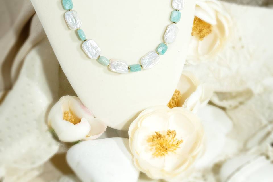 Baroque pearls & stones