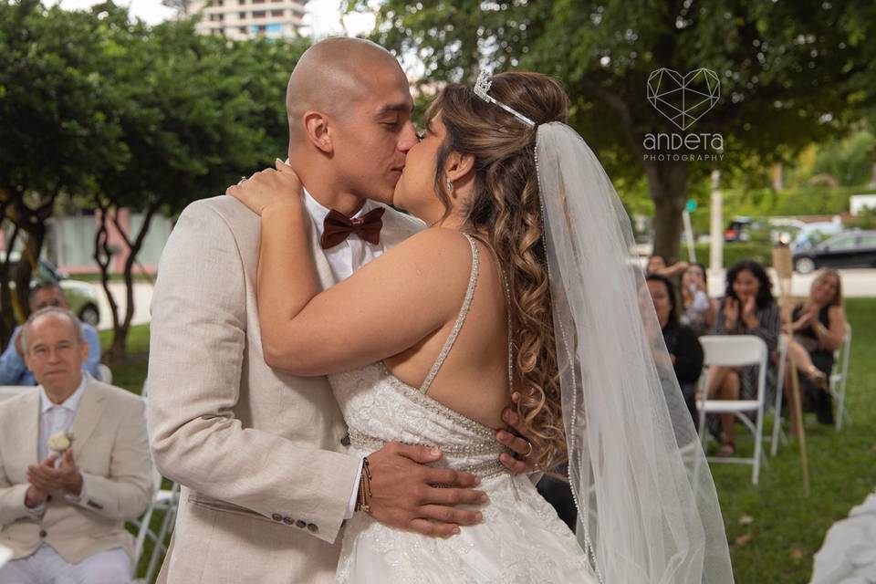 Wedding by Andeta Photography