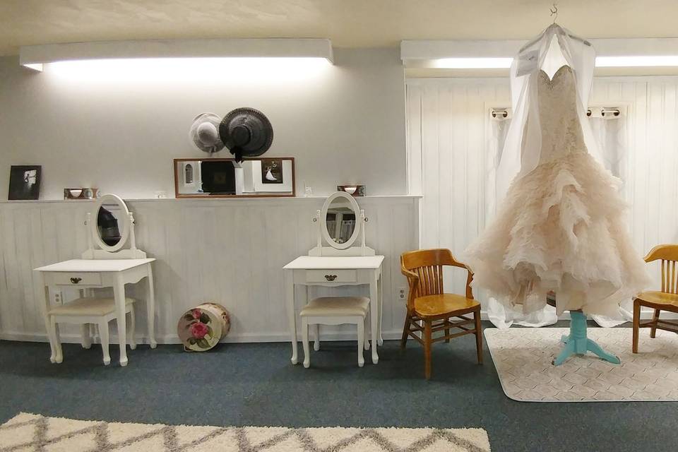 Bridal Suite - Staging Area