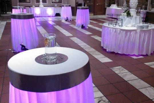 Table arrangement lighting