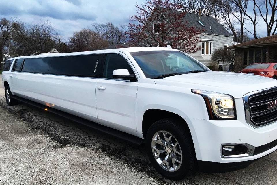 Best Chicago Limo Service®