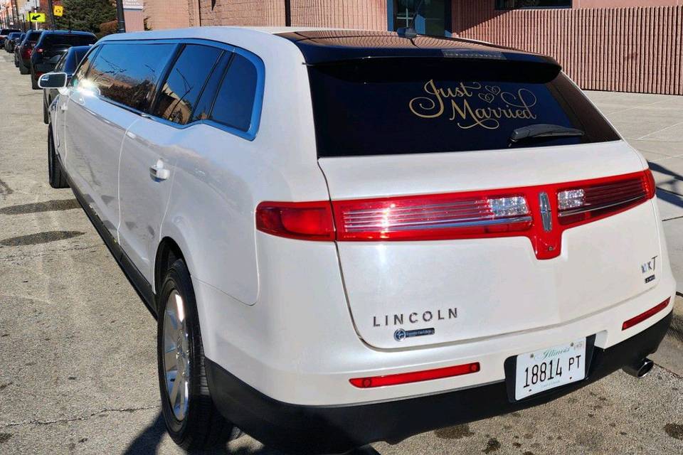 Best Chicago Limo Service®