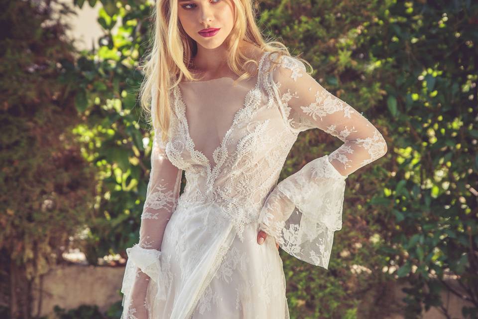 Beautiful bride with blower crown