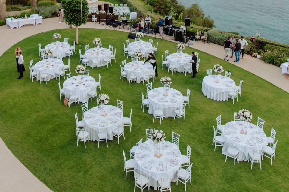 Cliff-View Wedding in Athens