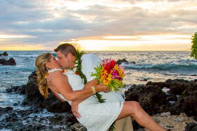 Our Beach Weddings put a lift to your step...We make your Wedding Dreams come True!