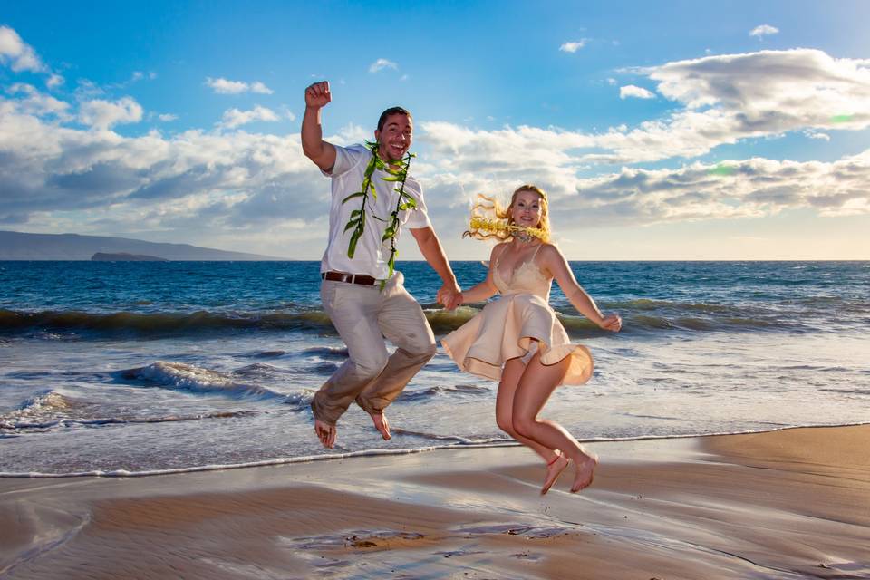 Fun and intimate Beach Weddings