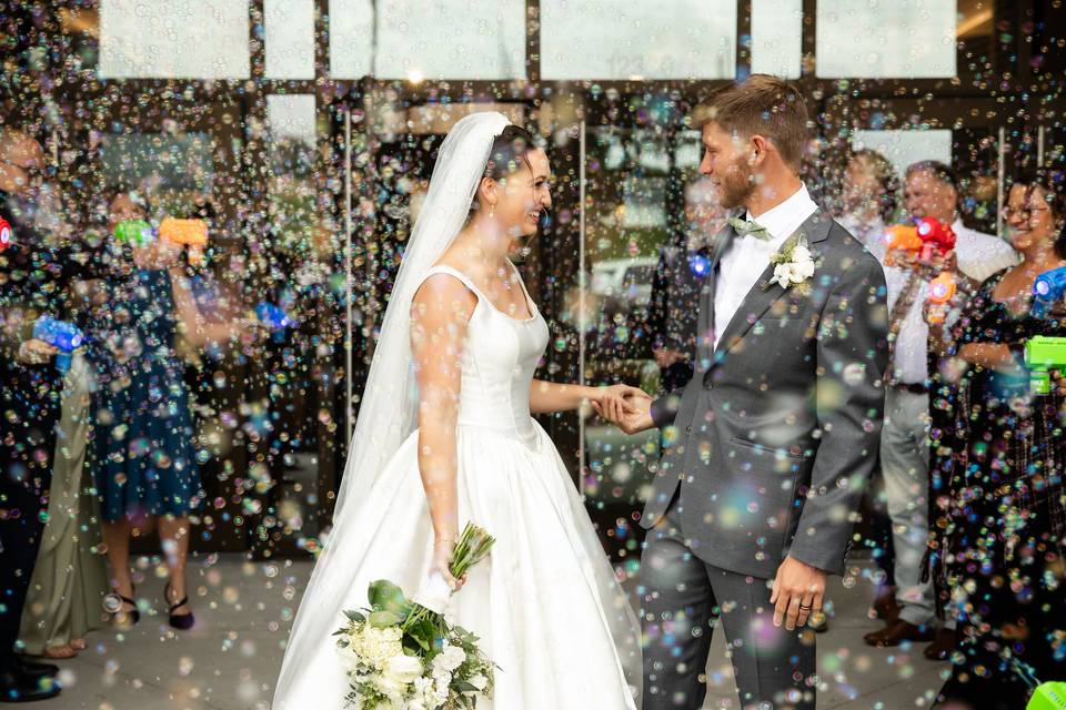 Bubble Exit Ne Wedding