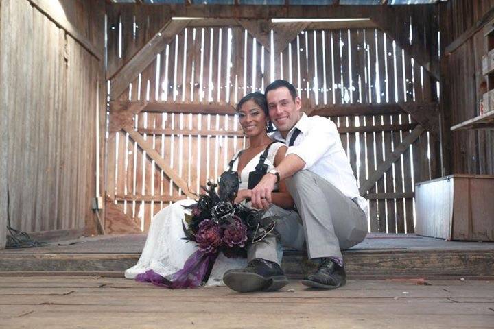 Wedding at courthouse on the square