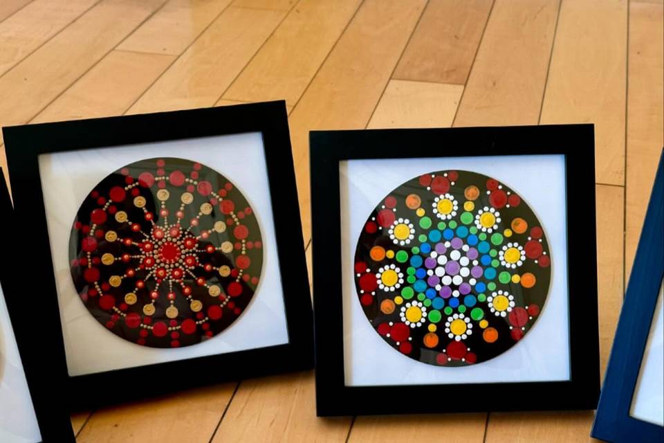 Dot Mandala Frames