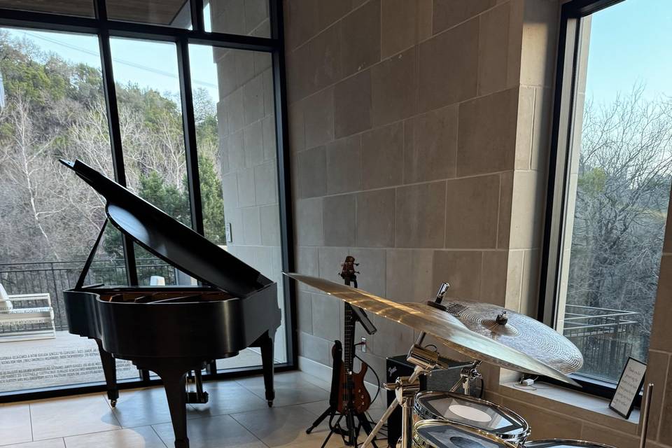 Evening with JPLCC jazz trio