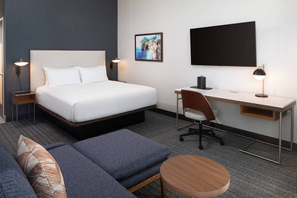 Guest room with 1 King bed