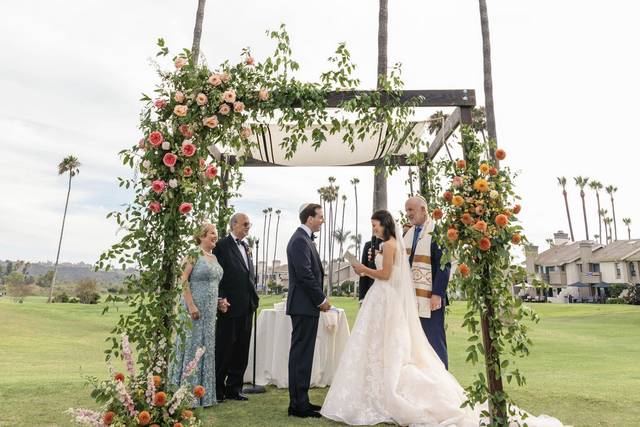 Ceremony with chuppah