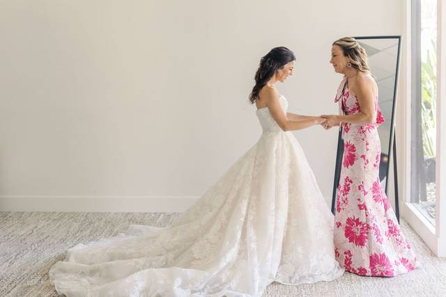 First look w/ Mother of Bride