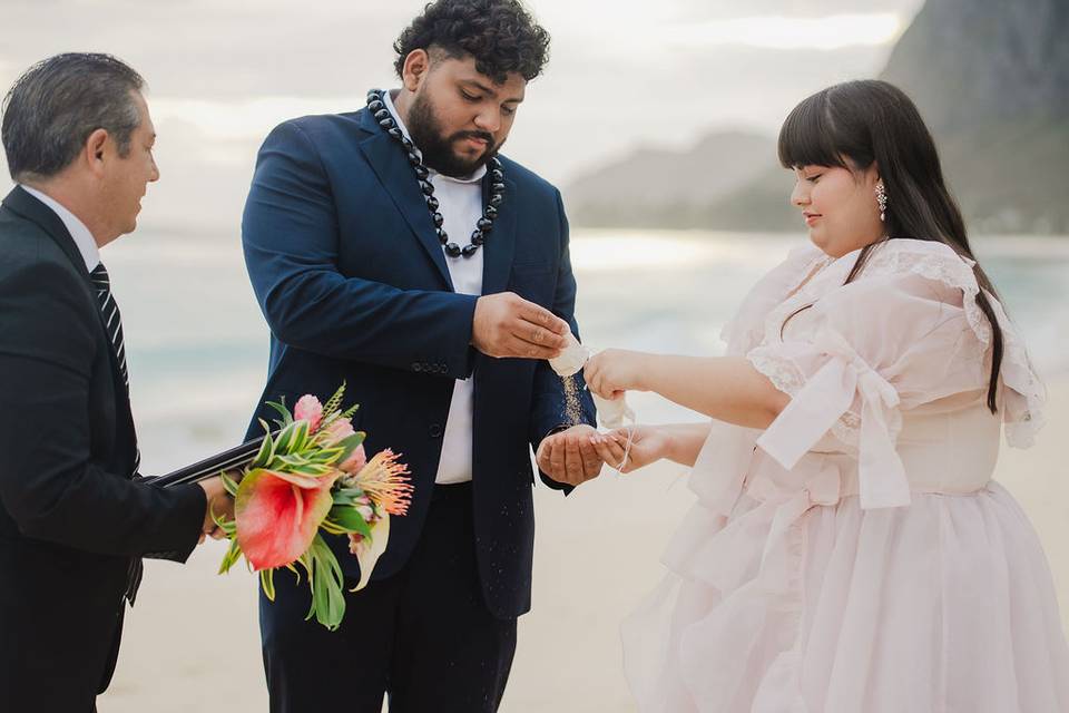 Waimanalo Beach Oahu wedding