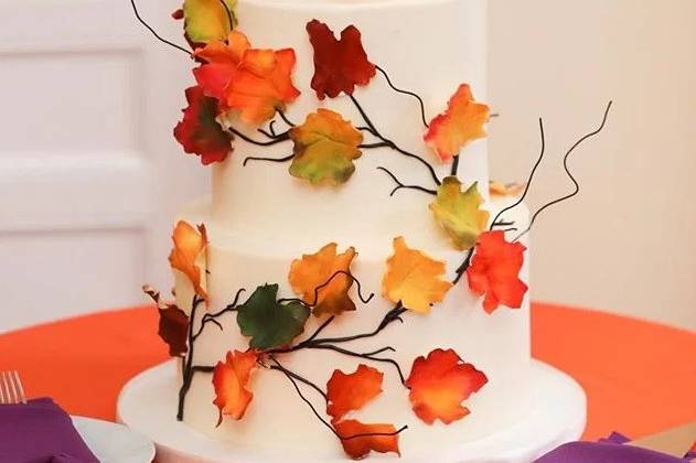Cake for fall wedding