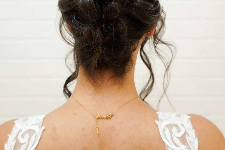 Hair updo