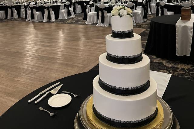 A full black and white wedding