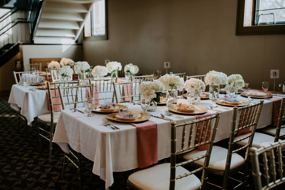 Table and flower set-up