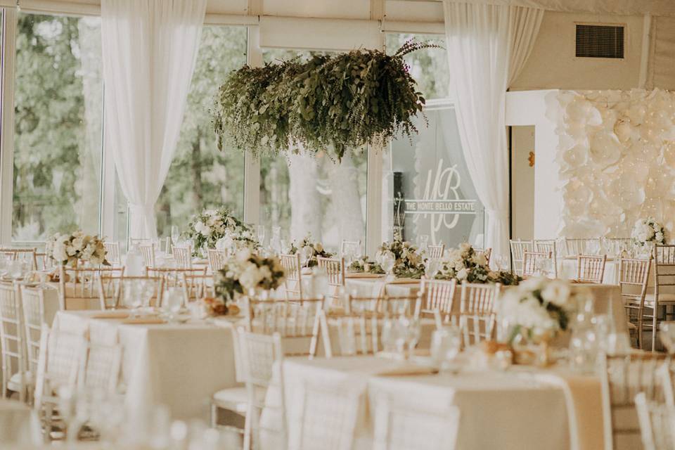 Hanging flower chandilier