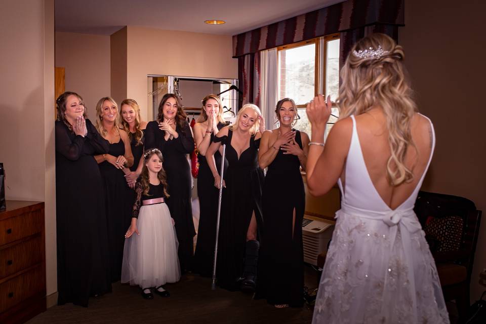 Bride & Bridesmaids