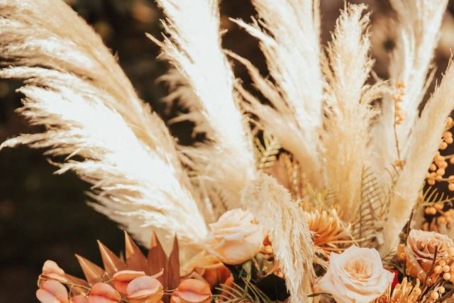 Boho ceremony piece