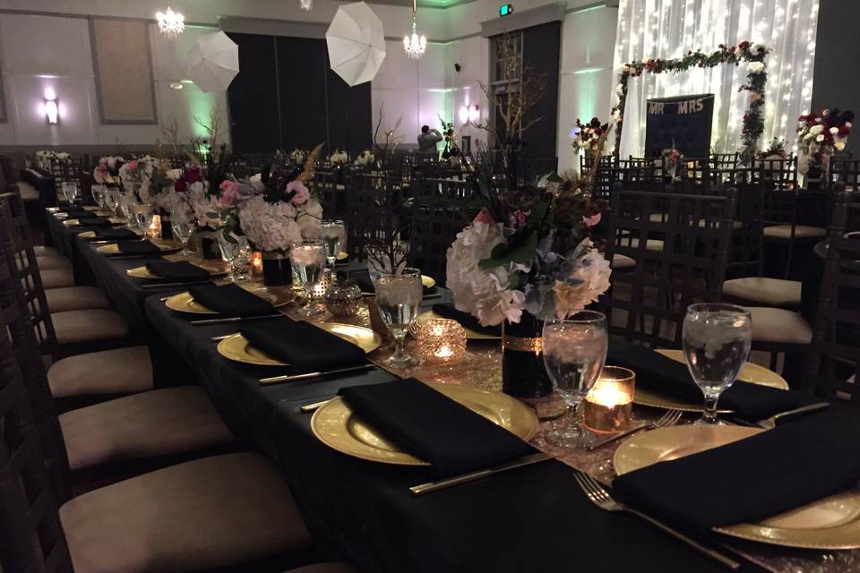 Long table setting