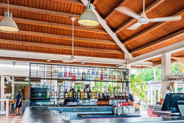 Sonesta Hotels & Resorts Livingstone Curacao