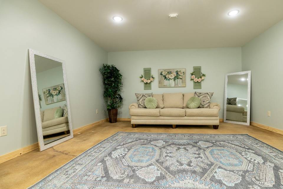 The Barn: Bridal Suite