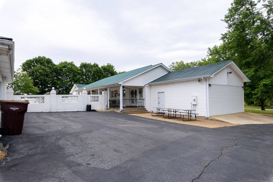 Heart of the Homeplace Lodging