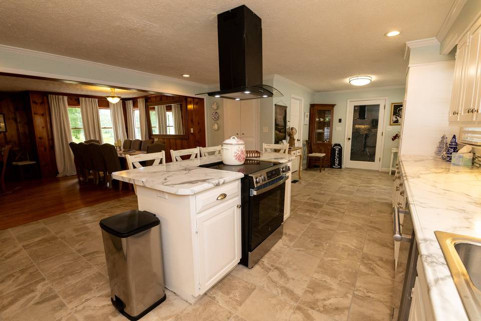 Heart of the Homeplace Lodging