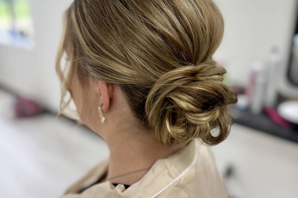 BRIDESMAID