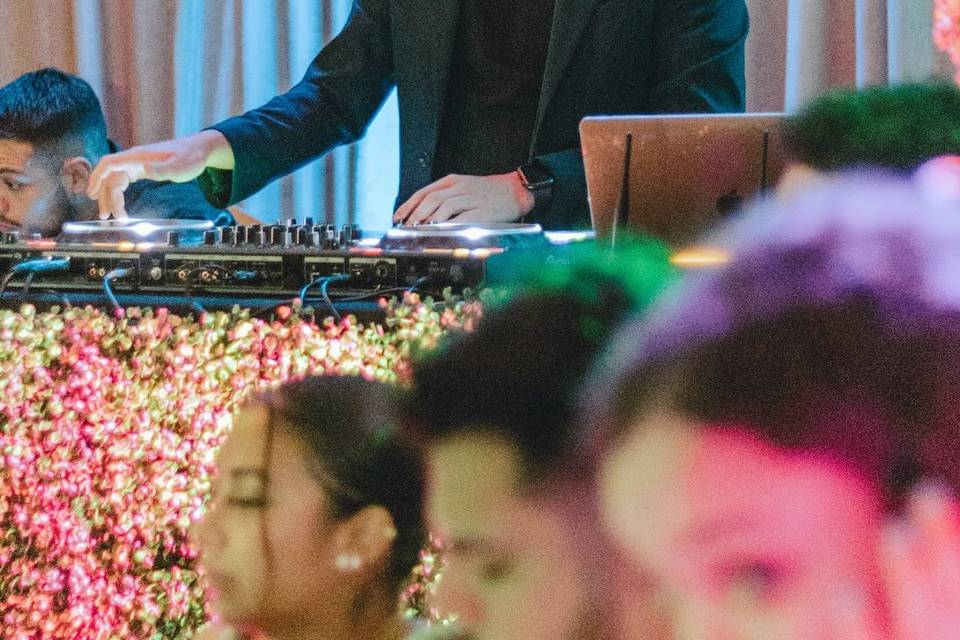 DJ Caleb Villalta