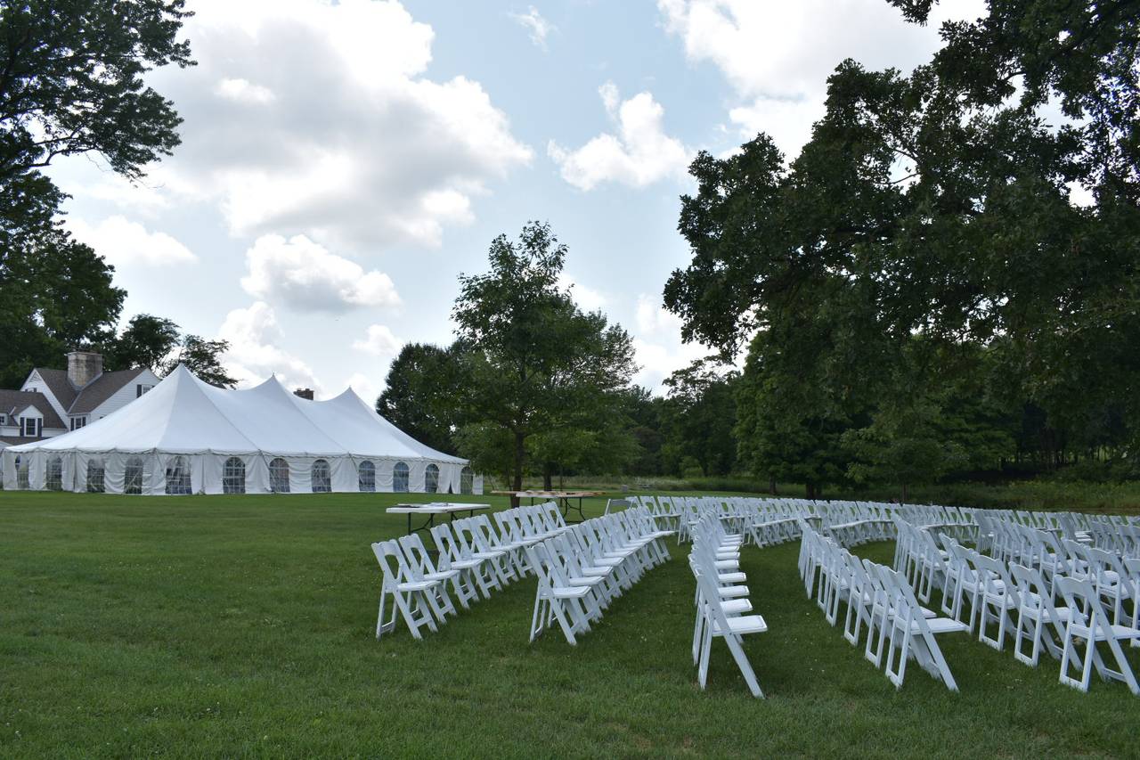 find-wedding-rentals-near-you-weddingwire