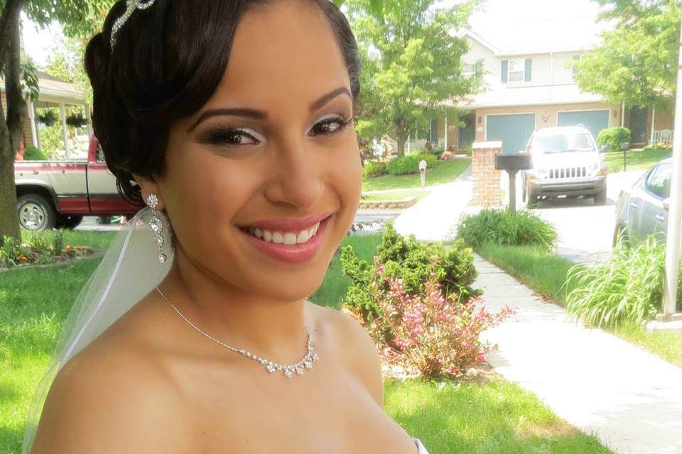 Kirsis Makeup Artist
