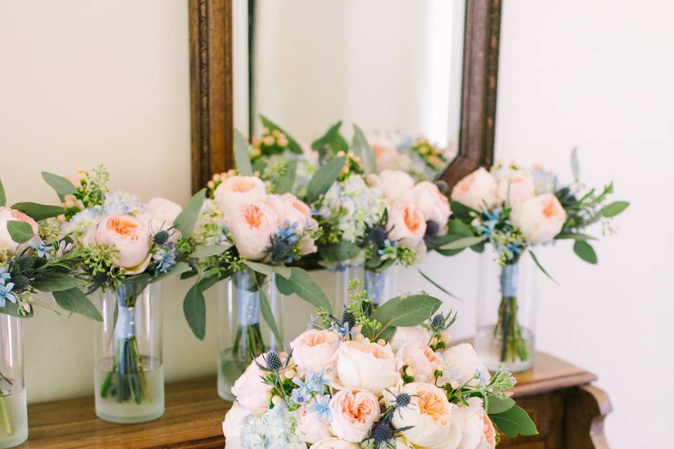 Peach and blue bouquets