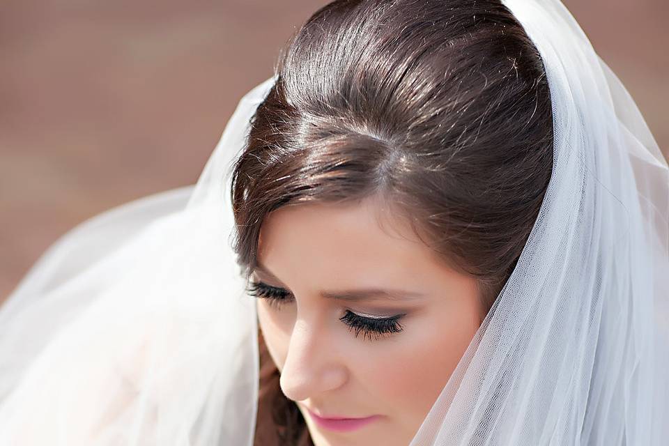Bride's Side Beauty