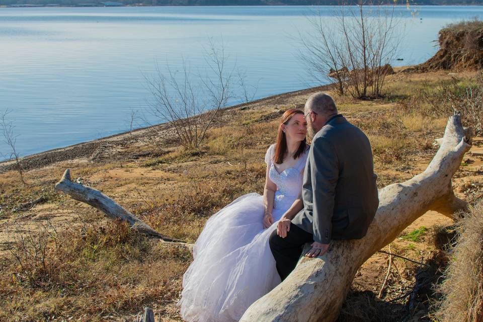 Lakeside elopement