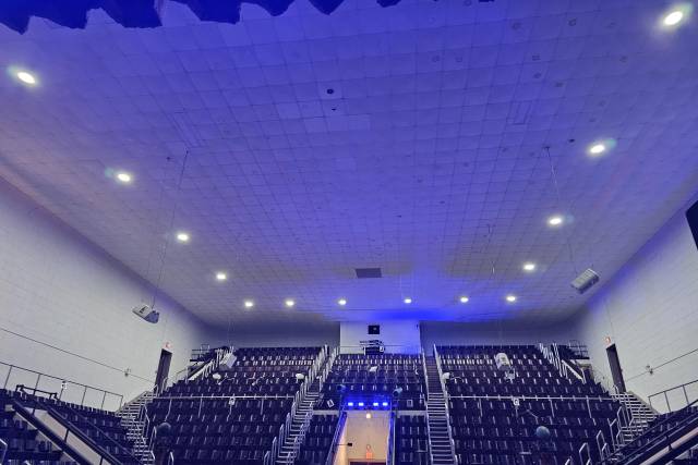 Auditorium / Wedding Chapel
