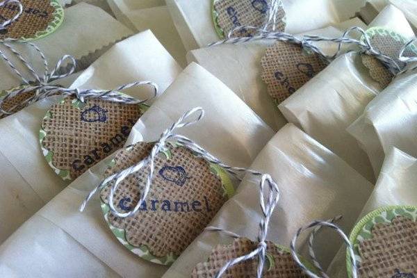 Hand Pies in their Wedding Finery . . . ready for guests to grab and go!