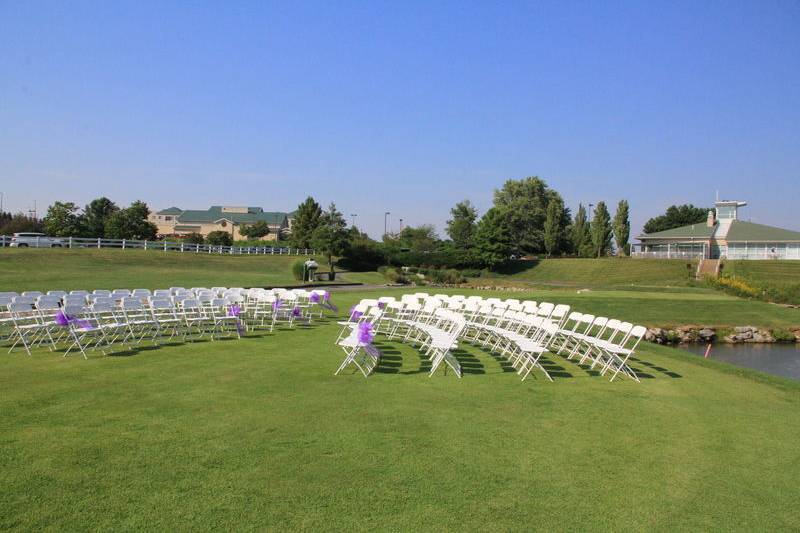 Outdoor weddings setup