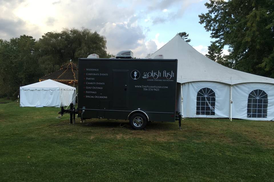 Portable restroom trailer