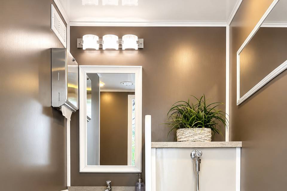 Men’s Interior