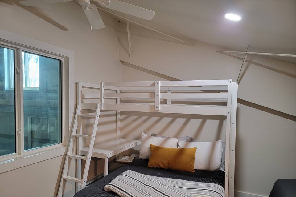 Bonus Room- Gathering Barn