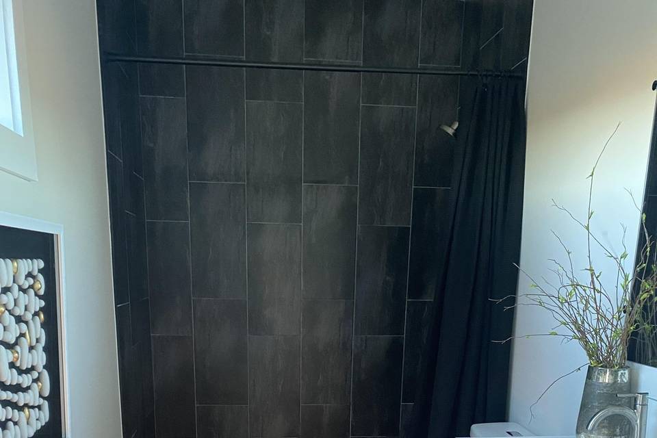 Master Bath- Gathering Barn