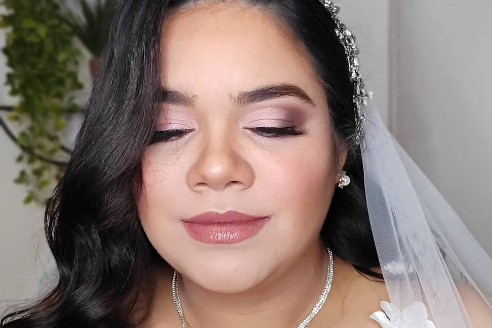 Patricia Hernandez MUA