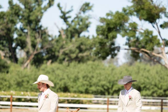 imresizer-fresno-Wedding-photographer-sessions-38.jpg