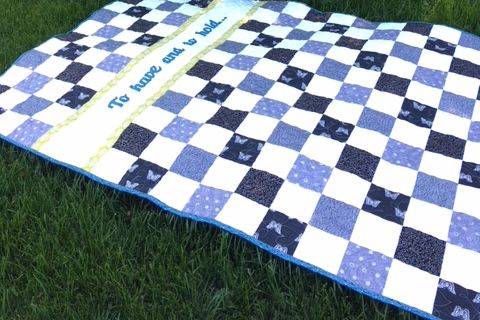 Checkered quilt