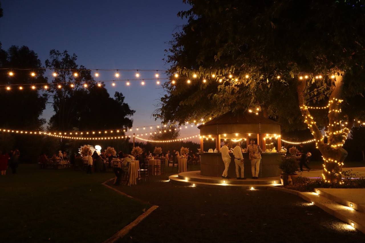 August Meadows - Barn & Farm Weddings - Hilmar, CA - WeddingWire