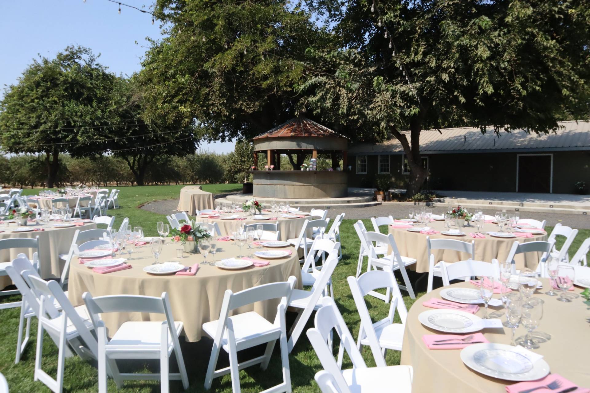 August Meadows - Barn & Farm Weddings - Hilmar, CA - WeddingWire