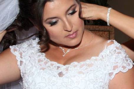 Bella Makeup